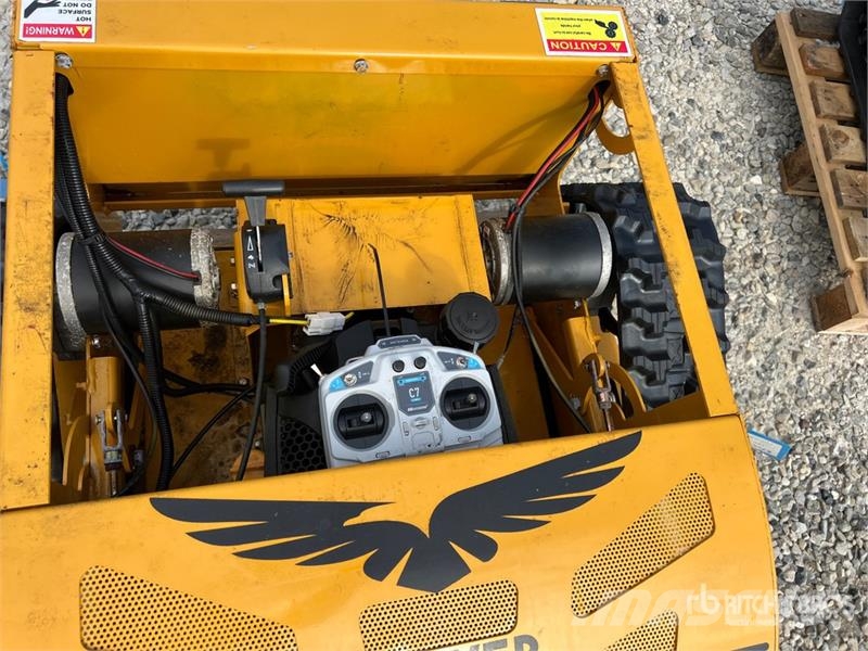  Salini RC900 Lawn Mower (Unused) ركوب الحشائش
