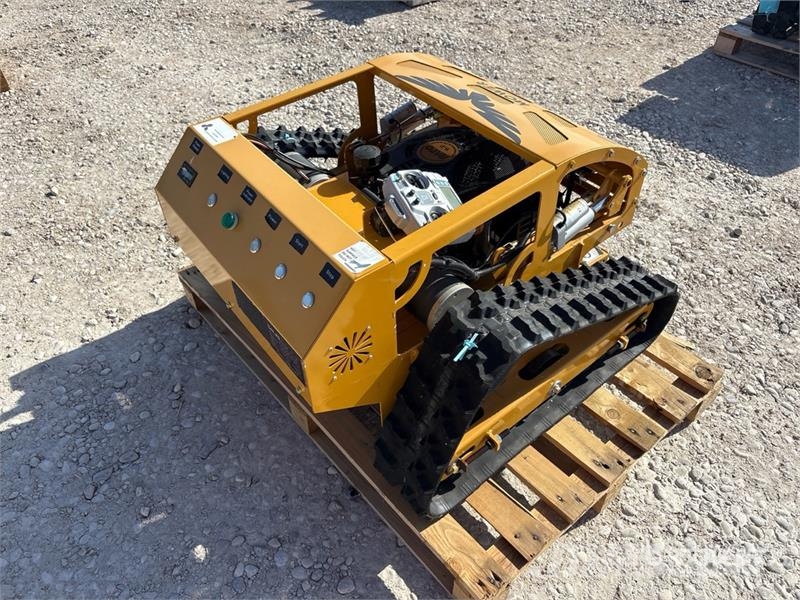 Salini RC900 Remote Control Lawn Mower (Unused) Vrtni traktor kosilnice