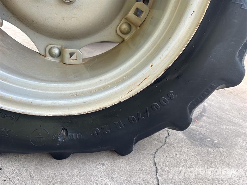 Same Dorado F100 4WD Tractor الجرارات