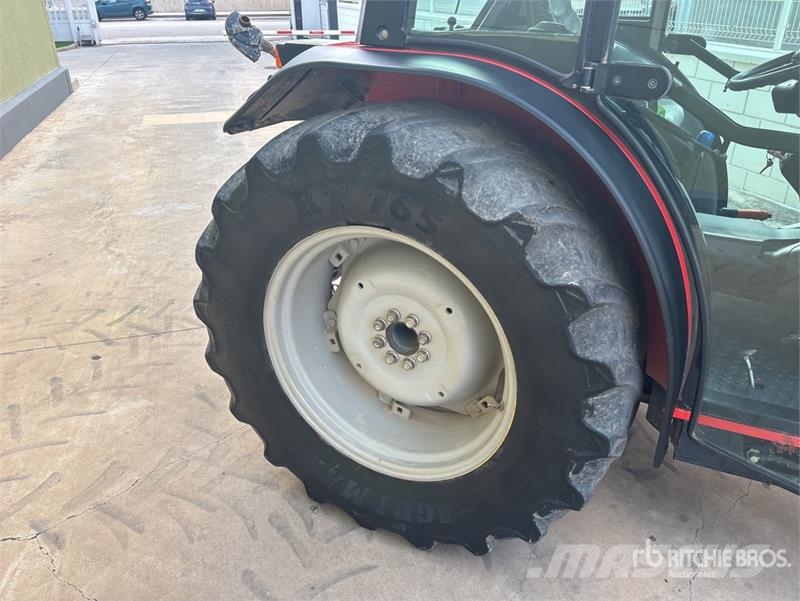 Same Dorado F100 4WD Tractor الجرارات