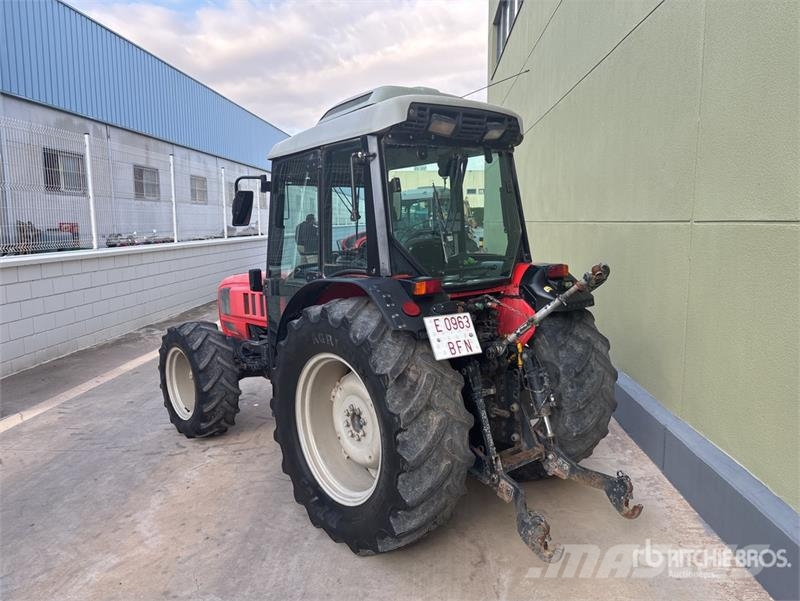 Same Dorado F100 4WD Tractor الجرارات