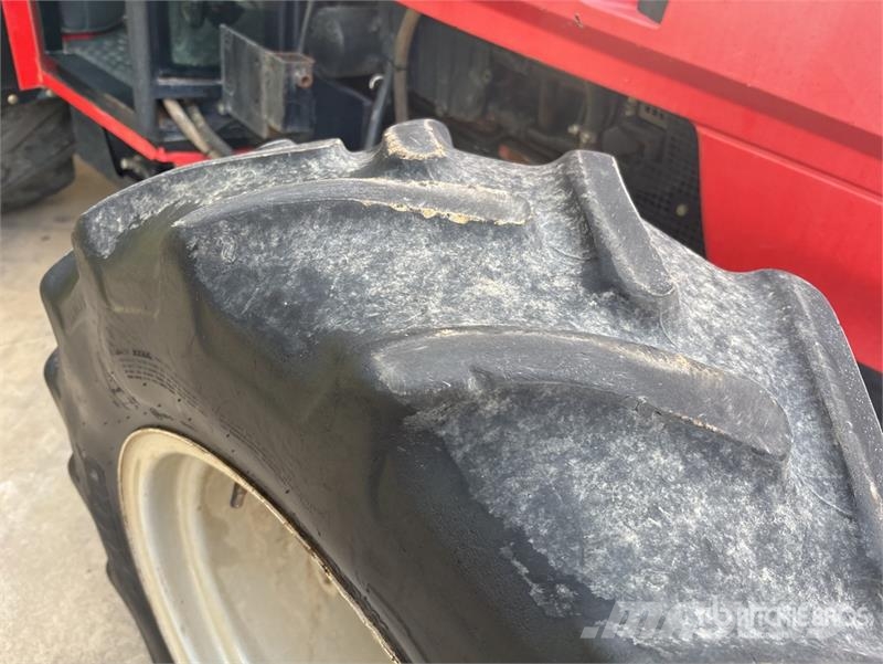 Same Dorado F100 4WD Tractor الجرارات