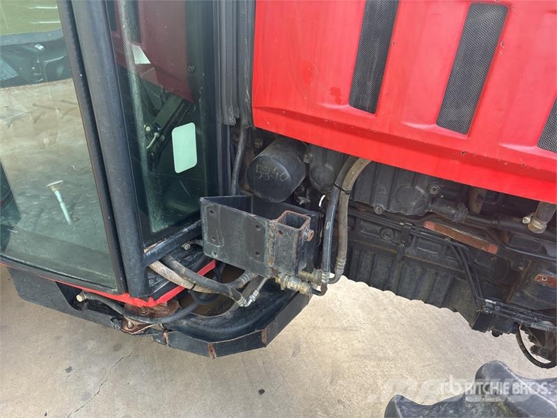 Same Dorado F100 4WD Tractor الجرارات