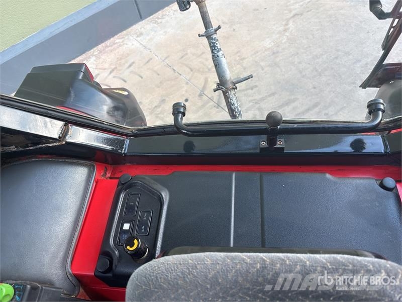 Same Dorado F100 4WD Tractor الجرارات