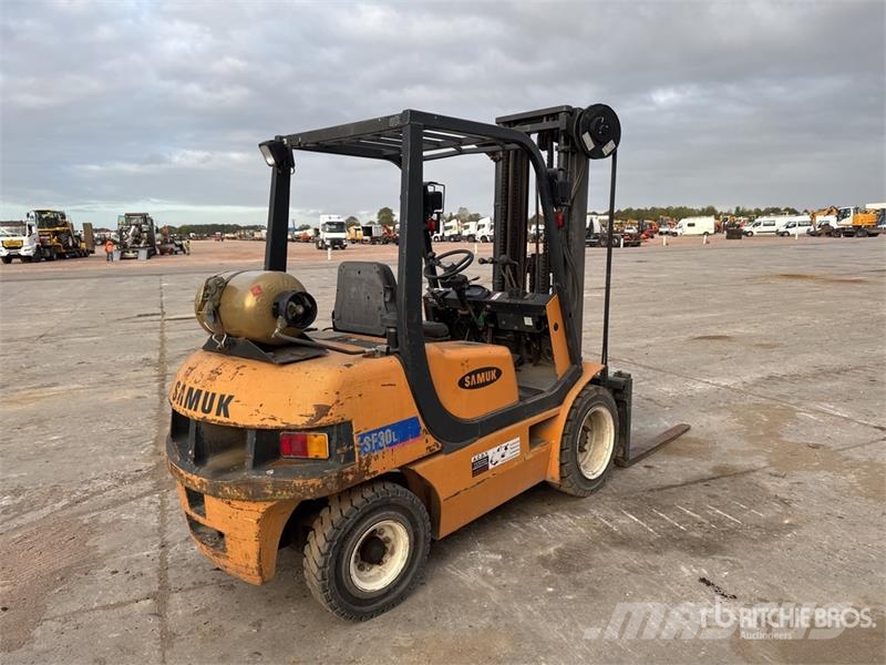 Samsung SF30L 2700 kg Chariot Elevateur Forklift Другие складские механизмы