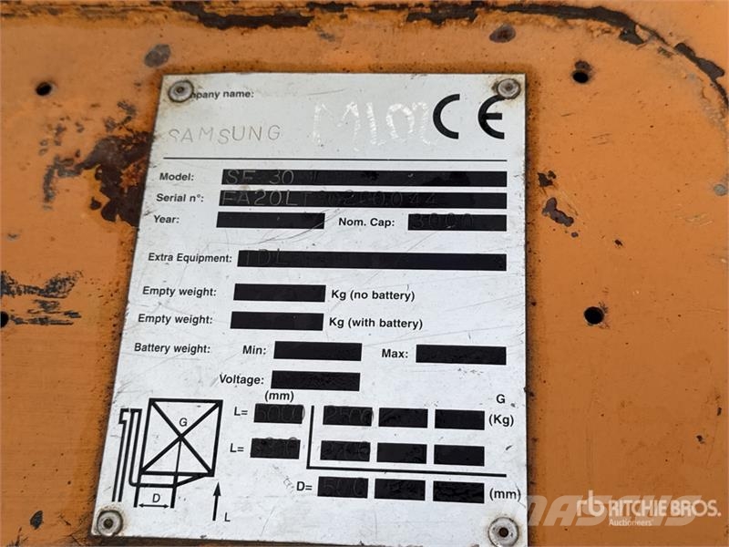 Samsung SF30L 2700 kg Chariot Elevateur Forklift Другие складские механизмы