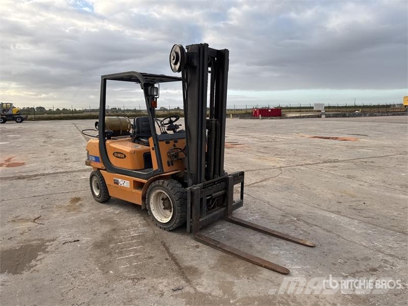 Samsung SF30L 2700 kg Chariot Elevateur Forklift Другие складские механизмы