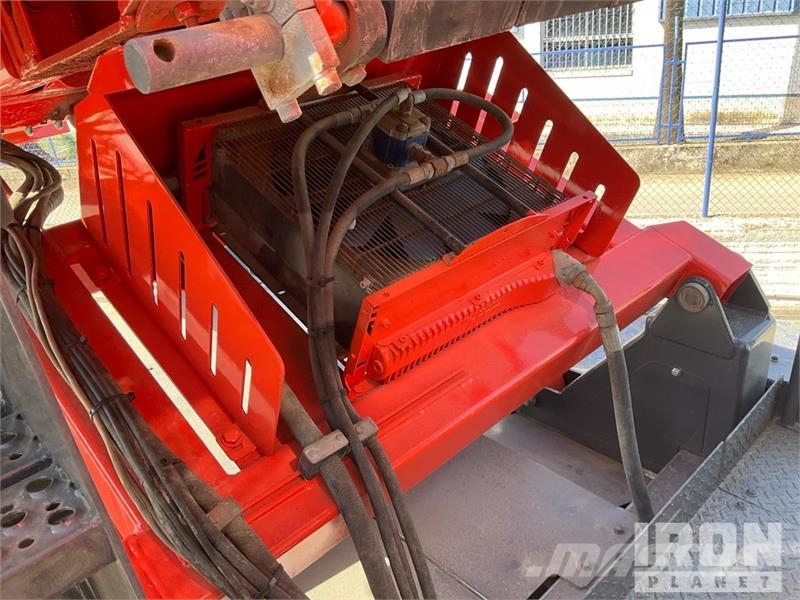 Sandvik QS331 Cone Crusher Trituradoras