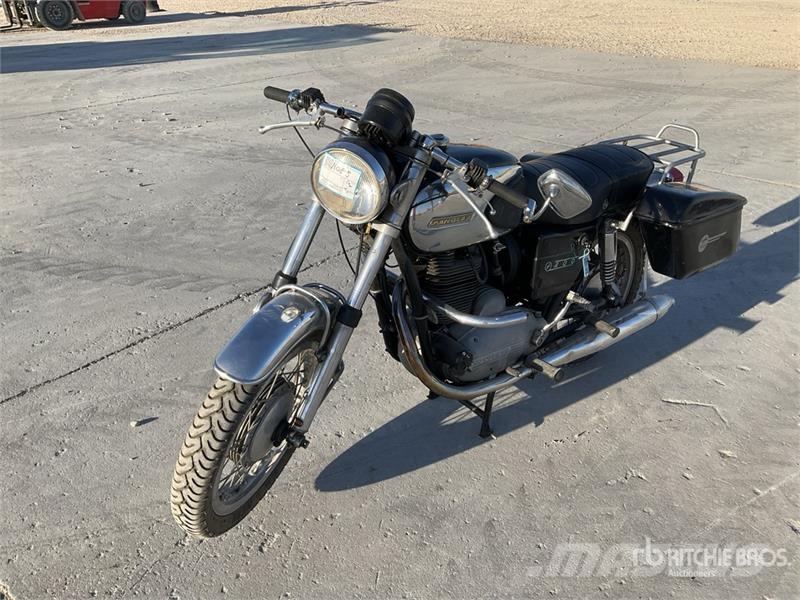 Sanglas 400 Cruiser Bike PKWs