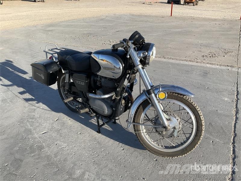 Sanglas 400 Cruiser Bike PKWs