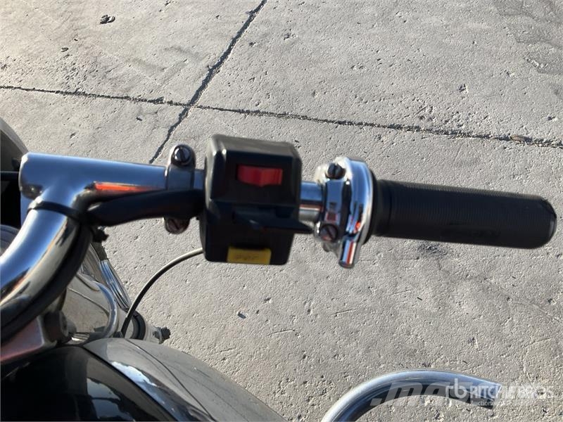 Sanglas 400 Cruiser Bike PKWs