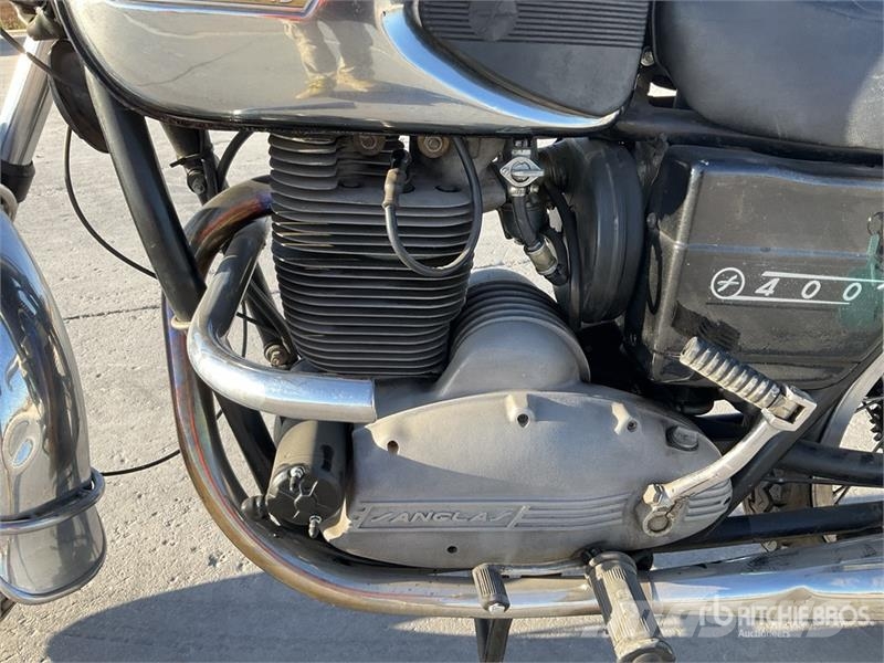 Sanglas 400 Cruiser Bike PKWs
