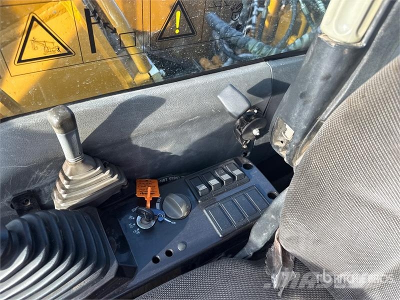 Sany SV135C Tracked Excavator Верижен екскаватор