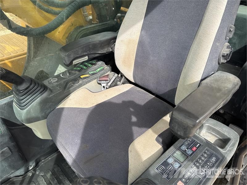 Sany SY215C Pelle Sur Chenilles Tracked Excavator Pelle sur chenilles