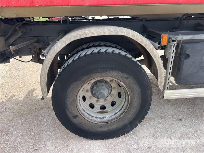 Scania 144E-2 Hiduo 5900 kg on Scania P320 4x2 Camion Bi- Caminhões guindaste