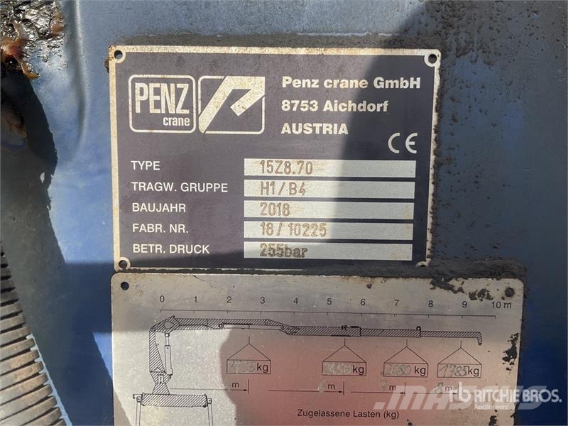Scania 15Z8.70 3725 kg on Scania 6x4 Sleeper Flatbed Truc Kamioni sa kranom