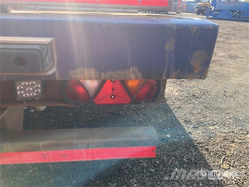 Scania 15Z8.70 3725 kg on Scania 6x4 Sleeper Flatbed Truc Kamioni sa kranom