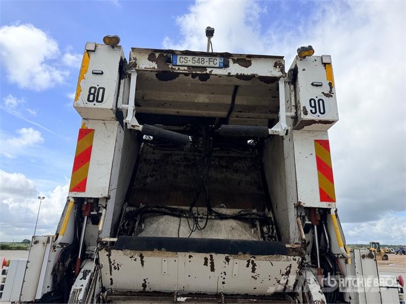 Scania 6x2 Camion A Ordures Menageres 6x2 Waste Collectio Απορριμματοφόρα