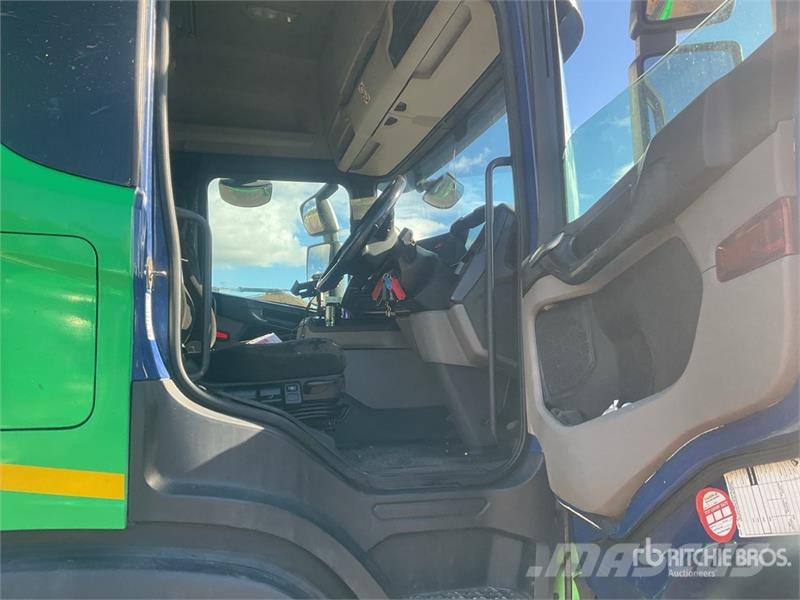 Scania ATLAS AK 15 ZB ,70 3750 kg Knuckle Boom on Scania 起重车