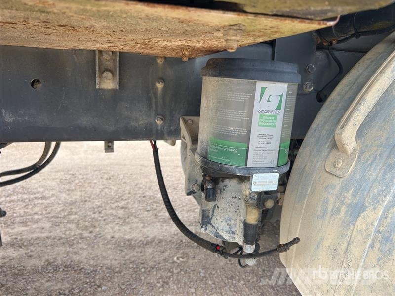 Scania Camion Benne T/A Dump Truck (Inoperable) Грузовики-Самосвалы