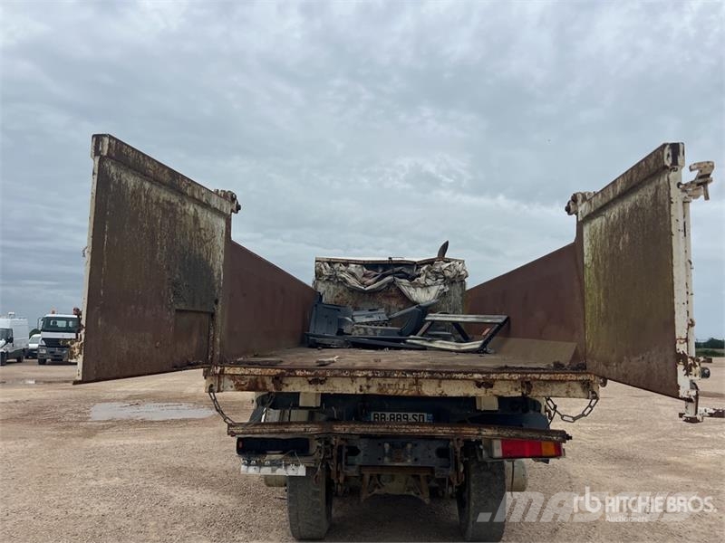 Scania Camion Benne T/A Dump Truck (Inoperable) Грузовики-Самосвалы
