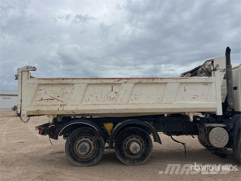 Scania Camion Benne T/A Dump Truck (Inoperable) Грузовики-Самосвалы