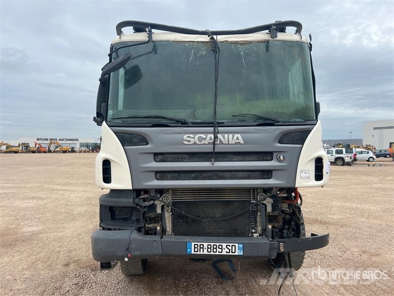 Scania Camion Benne T/A Dump Truck (Inoperable) Грузовики-Самосвалы