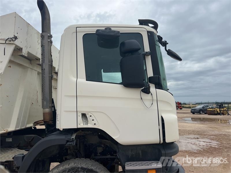 Scania Camion Benne T/A Dump Truck (Inoperable) Грузовики-Самосвалы