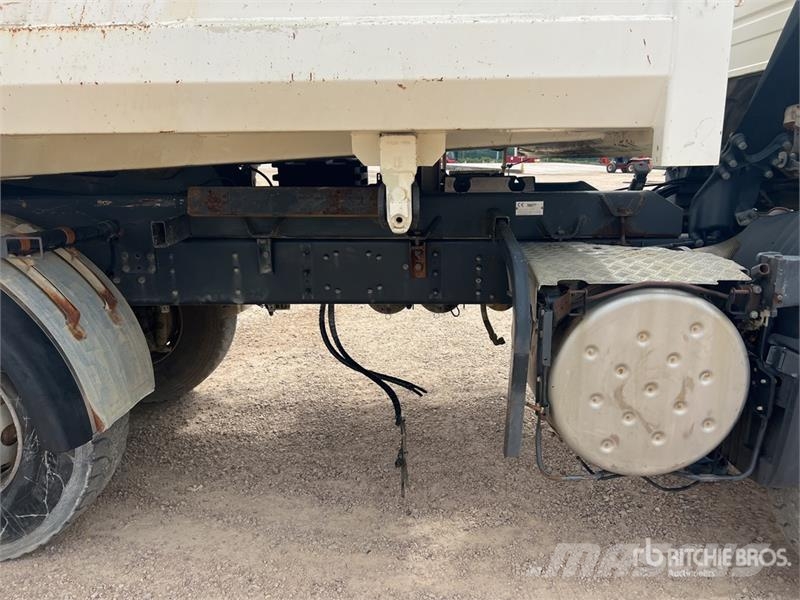Scania Camion Benne T/A Dump Truck (Inoperable) Грузовики-Самосвалы