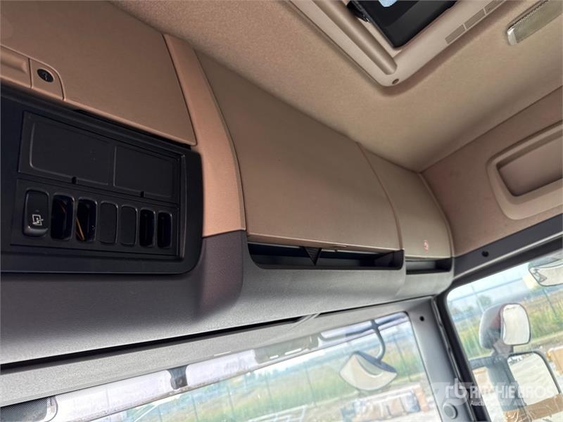 Scania G400 6x2 Sleeper Roll-Off Truck Kipplader