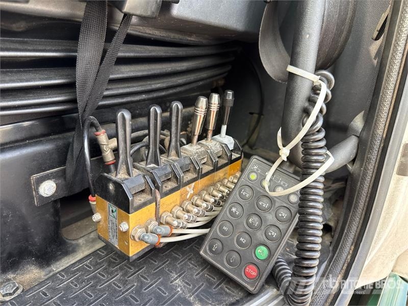 Scania G400 6x2 Sleeper Roll-Off Truck Kipplader