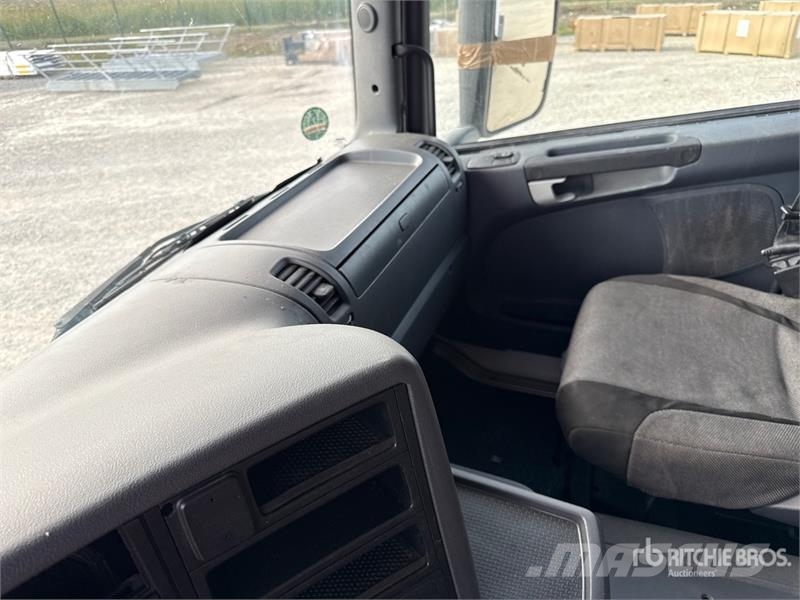 Scania G400 6x2 Sleeper Roll-Off Truck Kipplader