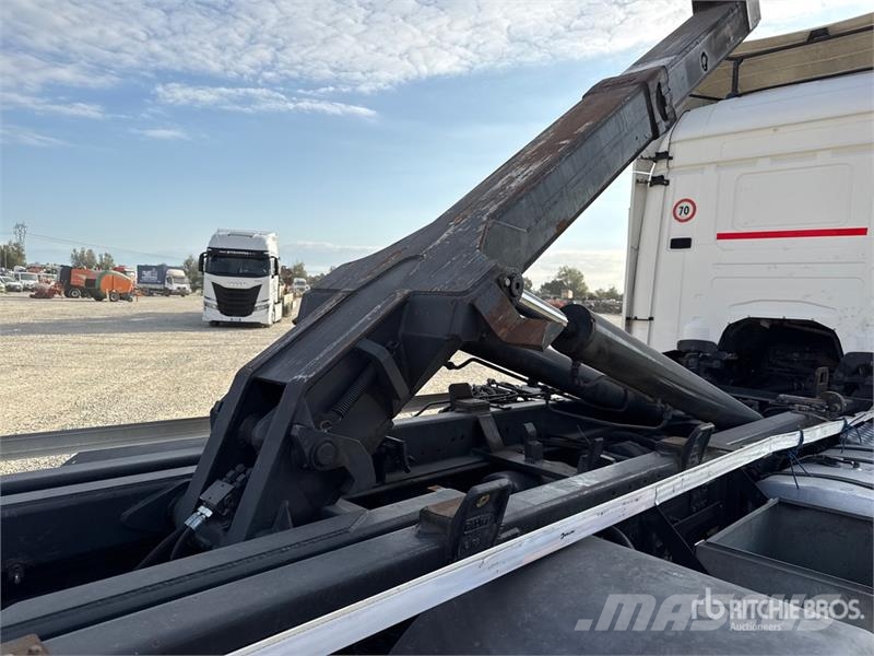 Scania G400 6x2 Sleeper Roll-Off Truck Kipplader
