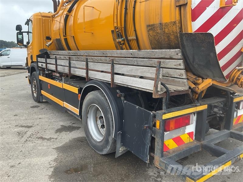 Scania P270DB 4x2 Vacuum Tanker Truck Vaakumautod