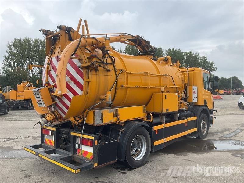 Scania P270DB 4x2 Vacuum Tanker Truck Vaakumautod