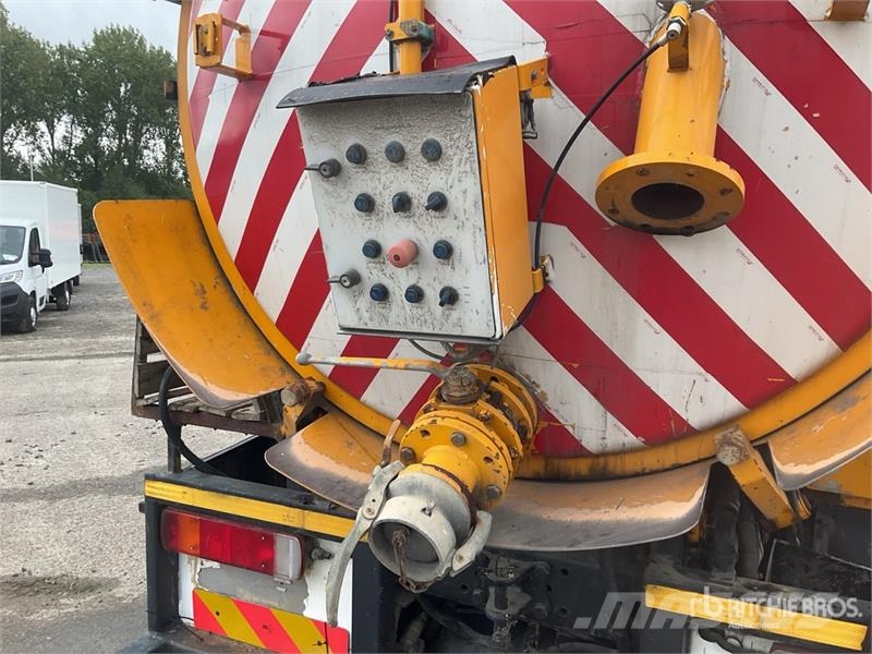 Scania P270DB 4x2 Vacuum Tanker Truck Vaakumautod
