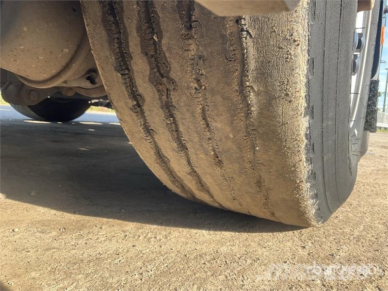 Scania P410 4x2 Car Carrier Truck Autotransporteri