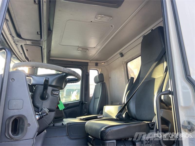 Scania P410 8x4 Camion Bi-Benne Tri/A Dump Truck Caminhões basculantes