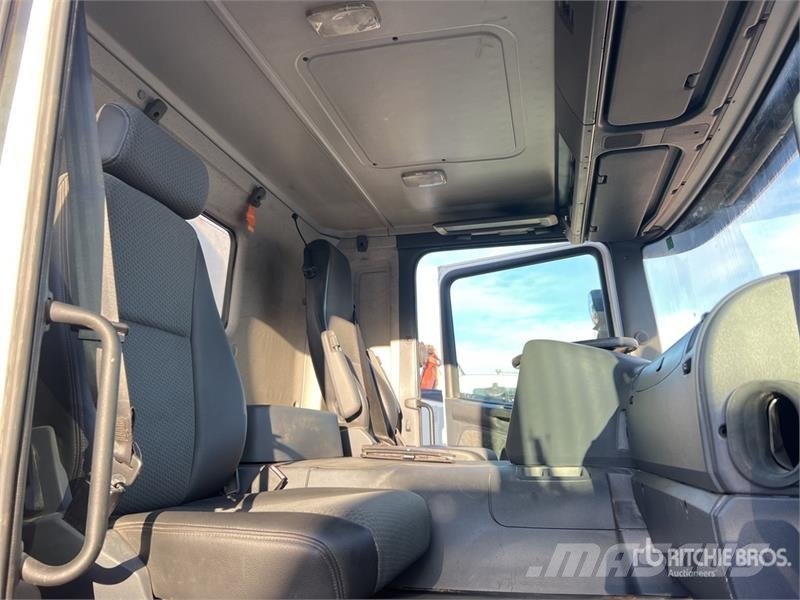 Scania P410 8x4 Camion Bi-Benne Tri/A Dump Truck Caminhões basculantes