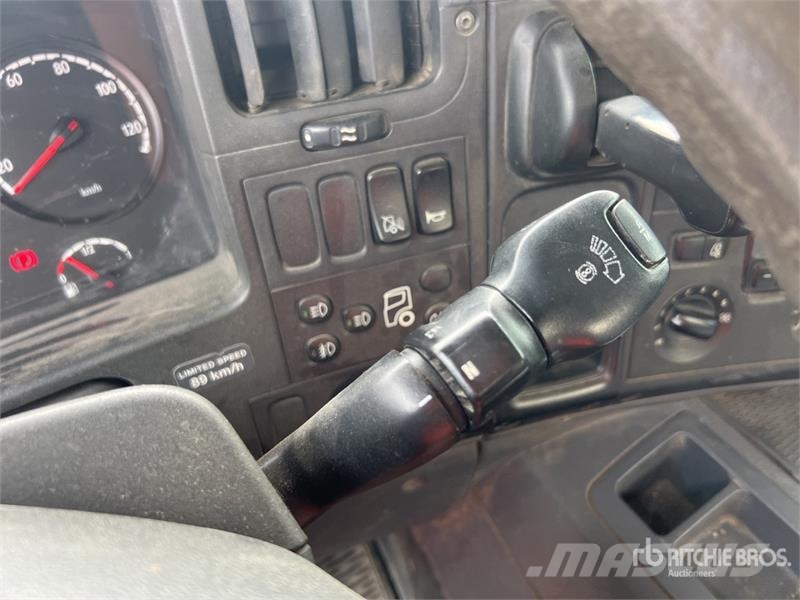 Scania P410 8x4 Camion Bi-Benne Tri/A Dump Truck 덤프 트럭
