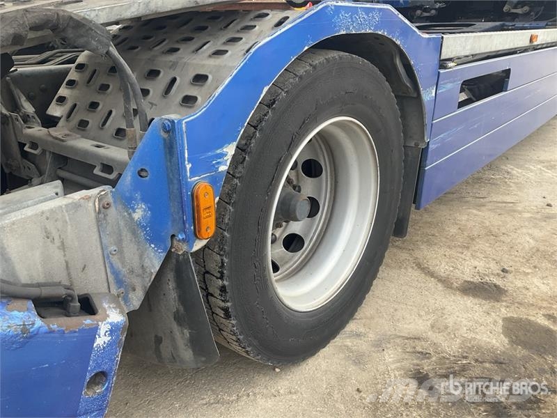 Scania P420 Car Carrier Truck Oprijwagen