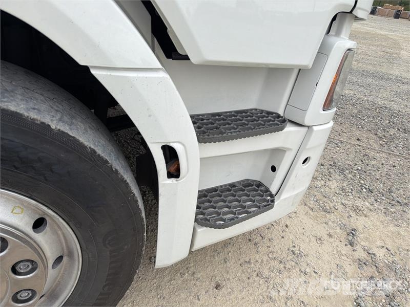Scania Super 460S 4x2 S/A Sleeper Truck Tractor Vlačilci