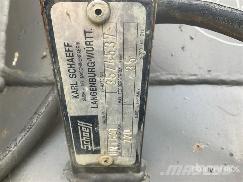 Schaef UNI 821 1750 mm Multi-Purpose Bucket Andere Zubehörteile
