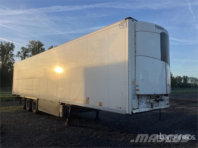 Schmitz Cargobull Tri/A Refrigerated Trailer Temperature controlled semi-trailers