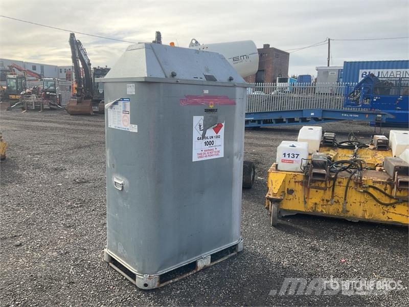  Schutz 900 L Skid Mounted Steel Fuel Tank Fuel and additive tanks