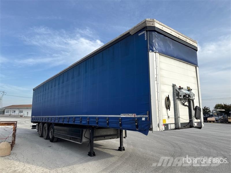  Schwarzmuller J-Serie Tri/A Curtain Side Trailer Брезентови ремаркета
