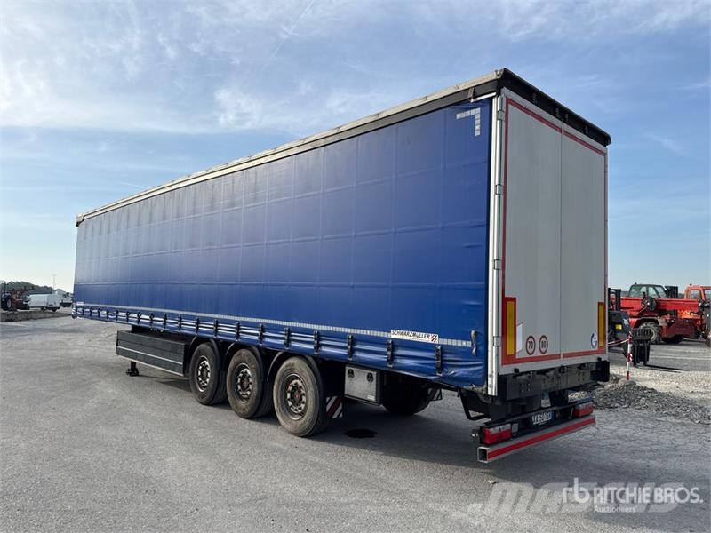  Schwarzmuller J-Serie Tri/A Curtain Side Trailer Брезентови ремаркета
