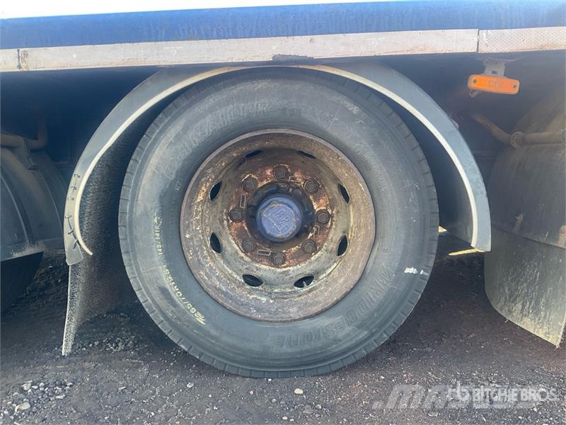 SDC 24 ton 8 m Tri/A Drawbar Flatbed Trailer Flatbed/Dropside trailers