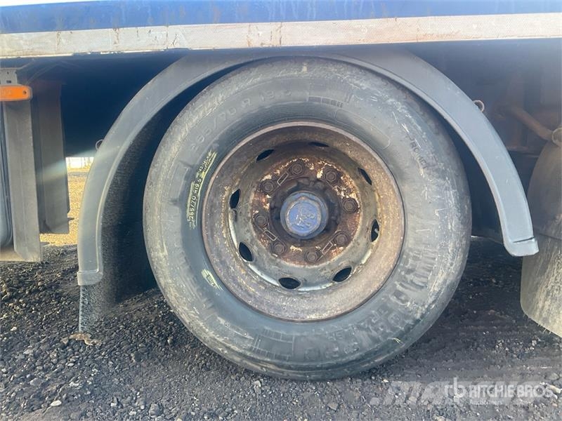 SDC 24 ton 8 m Tri/A Drawbar Flatbed Trailer Flatbed/Dropside trailers
