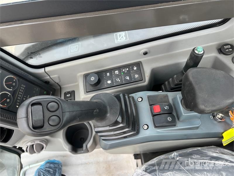SDLG ER655H Mini Excavator (Unused) Мини екскаватори < 7 т